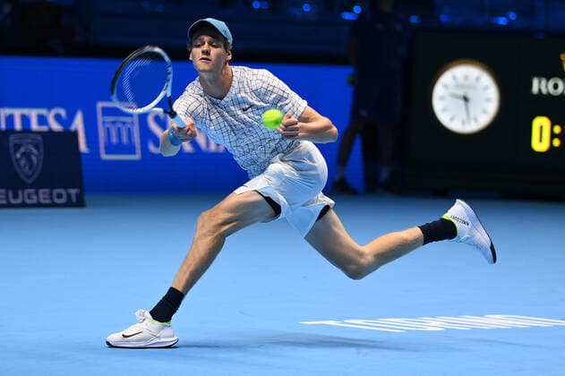 Photo Marco Alpozzi LaPresse November 18, 2021 Turin (Italy) Tennis Nitto ATP, Tennis Herren Finals - men s singles - Round Robin Daniil Medvedev Vs Jannik Sinner In the pic: Jannik Sinner (Italy)  Copyright: xMarcoxAlpozzi LaPressex