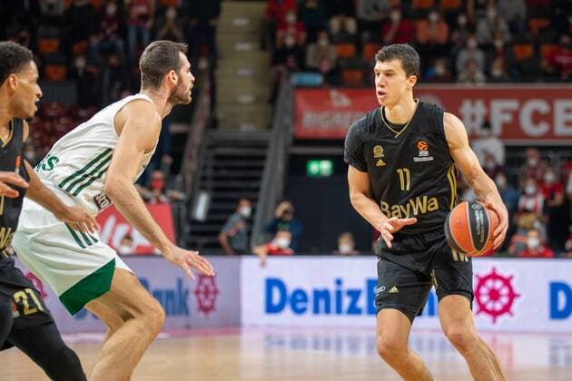 Vladimir Lucic 11 FC Bayern , FC Bayern Basketball vs Panathinaikos Athens, Euroleague, 18 11 2021 Munich Bavaria Germany Copyright: xkolbert-press UlrichxGamelx