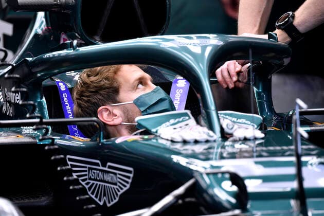 VETTEL Sebastian F1 Team Aston Martin testing his Aston Martin in the pits F1 FIA Qatar Grand Prix 2021 in Doha on 18 11 2021