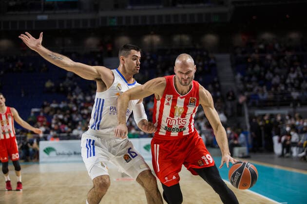 Spain: Real Madrid vs Crvena Zvezad Belgrade Alberto Abalde (L) and Marko Simonovi? (R) during Real Madrid victory over Crvena Zvezad MTS Belgrade (79 - 67) in Turkish Airlines Euroleague regular season (round 11) celebrated in Madrid (Spain) at Wizink Center. November 18th 2021. Madrid Madrid Spain Copyright: JuanxCarlosxGarcíaxMate