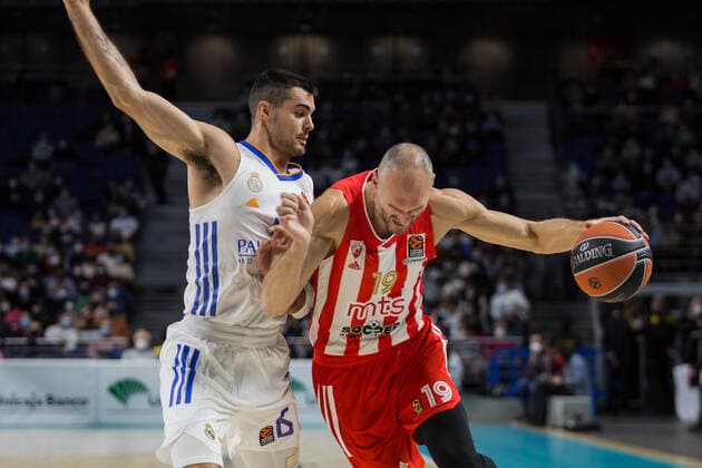 Spain: Real Madrid vs Crvena Zvezad Belgrade Alberto Abalde (L) and Marko Simonovi? (R) during Real Madrid victory over Crvena Zvezad MTS Belgrade (79 - 67) in Turkish Airlines Euroleague regular season (round 11) celebrated in Madrid (Spain) at Wizink Center. November 18th 2021. Madrid Madrid Spain Copyright: JuanxCarlosxGarcíaxMate