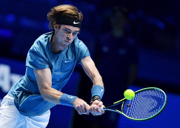 November 19, 2021, Turin, Italy: Andrey Rublev of Russia returns the ball during the match against Casper Ruud of Norway at the Nitto ATP, Tennis Herren Finals in Turin, Italy, 19 November 2021.ANSA ALESSANDRO DI MARCO Turin Italy - ZUMAa110 20211119_zaf_a110_039 Copyright: xAlessandroxDixMarcox