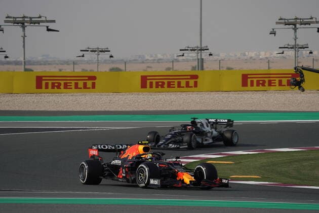 Formula 1 Ooredoo Qatar Grand Prix 2021 19 11 2021, Losail International Circuit, Doha, Formula 1 Ooredoo Qatar Grand Prix 2021 ,in the picture Sergio Perez MEX , Red Bull Racing Honda nordphotoxGmbHx xBratic nph00250