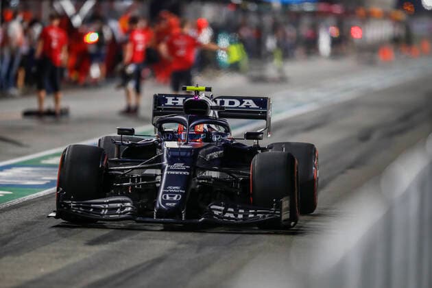 10 GASLY Pierre (fra), Scuderia AlphaTauri Honda AT02, action during the Formula 1 Ooredoo Qatar Grand Prix 2021, 20th round of the 2021 FIA Formula One World Championship, WM, Weltmeisterschaft from November 19 to 21, 2021 on the Losail International Circuit, in Lusail, Qatar - F1 - QATAR GRAND PRIX 2021 DPPI Panoramic  00121041__B2_3268