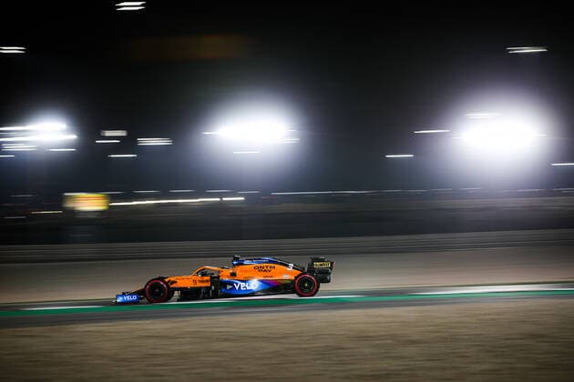 03 RICCIARDO Daniel (aus), McLaren MCL35M, action during the Formula 1 Ooredoo Qatar Grand Prix 2021, 20th round of the 2021 FIA Formula One World Championship, WM, Weltmeisterschaft from November 19 to 21, 2021 on the Losail International Circuit, in Lusail, Qatar - F1 - QATAR GRAND PRIX 2021 DPPI Panoramic  20211119_GOODEN_FGO05981