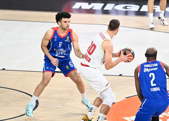 Elijah Bryant (6) , Chris Singleton (2) of Anadolu Efes Istanbul and Donatas Motiejunas (20) of AS Monaco during the Turkish Airlines Euroleague match between Anadolu Efes Istanbul and As Monaco at Sinan Erdem Arena in Istanbul , Turkey on November 19 , 2021. 