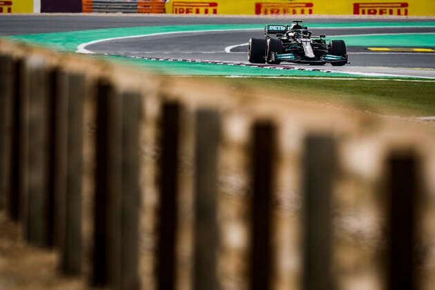 44 Lewis Hamilton GBR, Mercedes AMG Petronas F1 Team , F1 Grand Prix of Qatar at Losail International Circuit on November 19, 2021 in Doha, Qatar Photo by HOCH ZWEI Doha Qatar