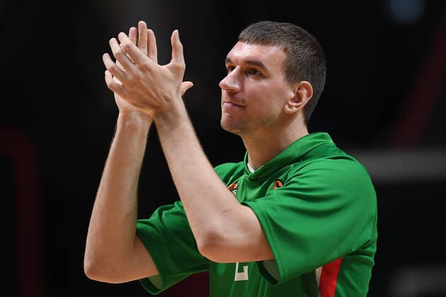 Russia Basketball Euroleague UNICS - Alba 6700112 19.11.2021 UNICS Artem Klimenko reacts during the Euroleague basketball match between UNICS Kazan and Alba Berlin, in Kazan, Russia s Republic of Tatarstan. Maksim Bogodvid Sputnik Kazan Russia  Copyright: xMaksimxBogodvidx