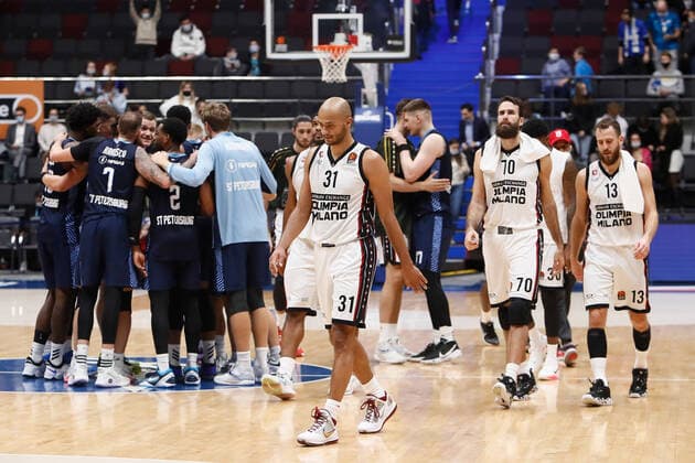Zenit St Petersburg V AX Armani Exchange Milan - Turkish Airlines EuroLeague Shavon Shields 31, Luigi Datome 70, Sergio Rodriguez 13 of AX Armani Exchange Milan react as Zenit players celebrate victory in background during the EuroLeague Basketball match between Zenit St. Petersburg and AX Armani Exchange Milan on November 19, 2021 at Sibur Arena in Saint Petersburg, Russia. Saint Petersburg Russia  Copyright: xMikexKireevx kireev-notitle211119_npeWD