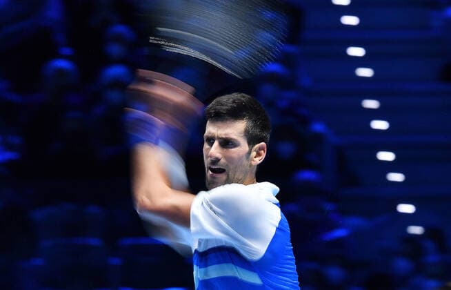 November 19, 2021, TURIN, Italia: Novak Djokovic of Serbia returns the ball during the match against Cameron Norrie of England at the Nitto ATP, Tennis Herren Finals in Turin, Italy, 19 November 2021.ANSA ALESSANDRO DI MARCO TURIN Italia - ZUMAa110 20211119_zaf_a110_084 Copyright: xAlessandroxDixMarcox