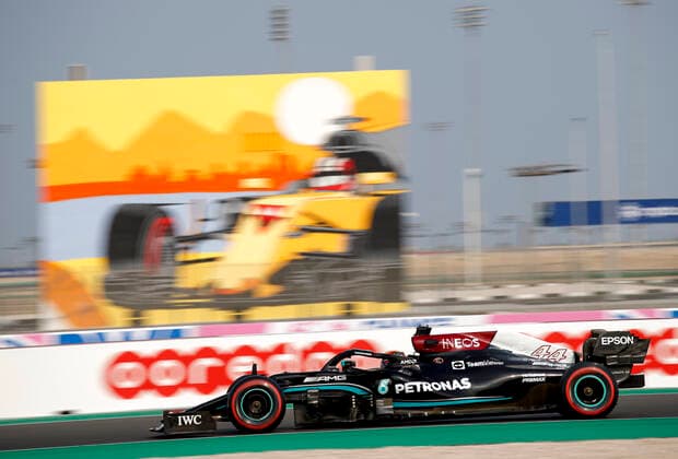 44 Lewis Hamilton GBR, Mercedes AMG Petronas F1 Team , F1 Grand Prix of Qatar at Losail International Circuit on November 20, 2021 in Doha, Qatar Photo by HOCH ZWEI Doha Qatar