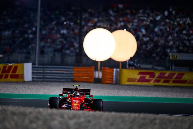 55 SAINZ Carlos (spa), Scuderia Ferrari SF21, action during the Formula 1 Ooredoo Qatar Grand Prix 2021, 20th round of the 2021 FIA Formula One World Championship, WM, Weltmeisterschaft from November 19 to 21, 2021 on the Losail International Circuit, in Lusail, Qatar - F1 - QATAR GRAND PRIX 2021 DPPI Panoramic  20211120_GOODEN_FG0D7117