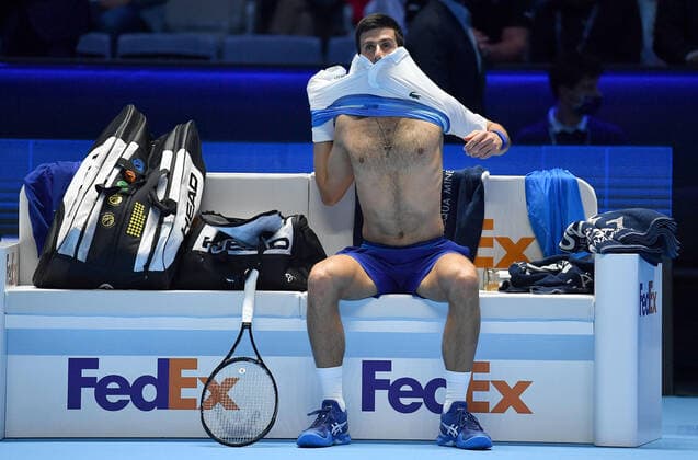 November 20, 2021, TURIN, Italia: Novak Djokovic of Serbia reacts during the match against Alexander Zverev of Germany at the Nitto ATP, Tennis Herren Finals in Turin, Italy, 20 November 2021.ANSA ALESSANDRO DI MARCO Tennis: Nitto ATP Finals in Turin  - ZUMAa110 20211120_zaf_a110_110 Copyright: xAlessandroxDixMarcox