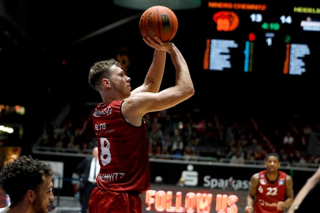 21 11 2021, easyCredit Basketball Bundesliga, BBL, 2021 2022 season, men, Chemnitz Niners MLP Academics Heidelberg Jan Niklas Wimberg, Niners Chemnitz Chemnitz Fair Chemnitz Saxony Germany