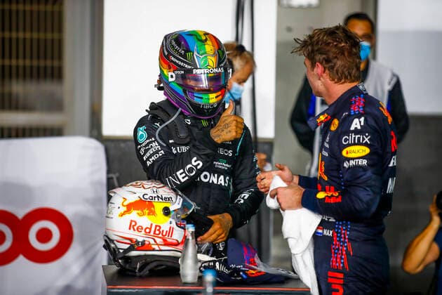 HAMILTON Lewis (gbr), Mercedes AMG F1 GP W12 E Performance, VERSTAPPEN Max (ned), Red Bull Racing Honda RB16B, portrait during the Formula 1 Ooredoo Qatar Grand Prix 2021, 20th round of the 2021 FIA Formula One World Championship, WM, Weltmeisterschaft from November 19 to 21, 2021 on the Losail International Circuit, in Lusail, Qatar - F1 - QATAR GRAND PRIX 2021 - RACE DPPI Panoramic  00121042__B2_4958.JPG_