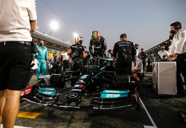 44 Lewis Hamilton GBR, Mercedes AMG Petronas F1 Team , F1 Grand Prix of Qatar at Losail International Circuit on November 21, 2021 in Doha, Qatar Photo by HOCH ZWEI Doha Qatar