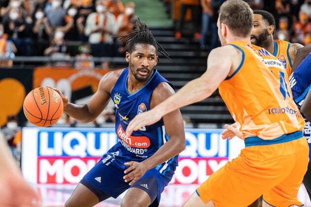 Jaleen Smith Alba Berlin, 03 GER, Ratiopharm Ulm vs Alba Berlin, easycredit 1 Bundesliga Basketball, 08 matchday, season 2021 22, 21 11 2021 Ratiopharm Ulm vs Alba Berlin, 1 Basketball Bundesliga New Ulm. Copyright: xEibner-Pressefoto RogerxBuerkex EP_EER