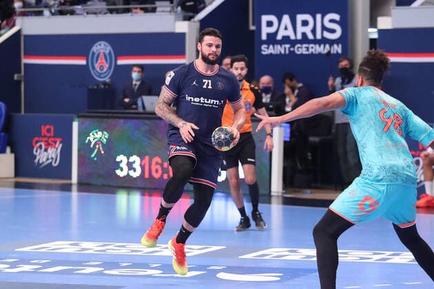 Elohim Prandi (Paris Saint-Germain) HANDBALL : Paris Saint-Germain HB vs Saint-Raphael Var HB - Liqui Moly Starligue - 10eme journee - 21 11 2021 KevinDomas Panoramic 