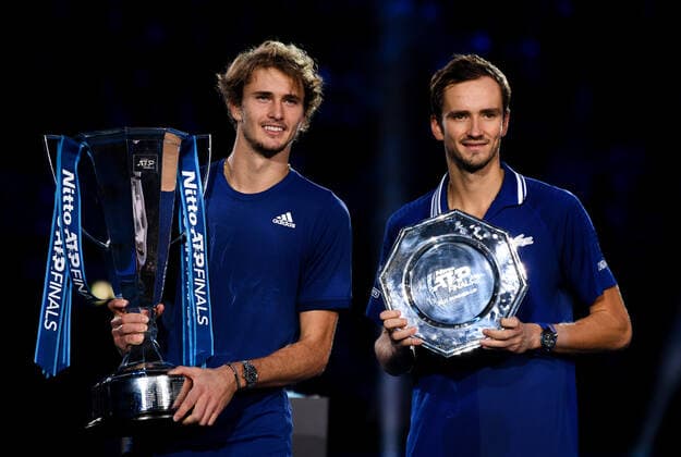 Italy Tennis ATP, Tennis Herren Finals 6701408 21.11.2021 Germany s Alexander Zverev and Russia s Daniil Medvedev pose during an award ceremony for the singles final match of the ATP Finals at the Pala Alpitour venue in Turin, Italy. Alexey Filippov Sputnik Turin Italy  Copyright: xAlexeyxFilippovx
