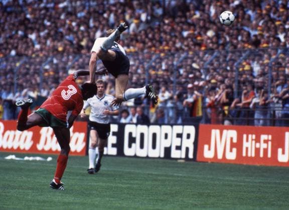 14 06 84 Portugal Germany France, Strasbourg, 14 06 1984, Football, UEFA European Championship 1992 in France, Portugal DFB Germany 0 0 v l Jordao Portugal , Karlheinz Förster Germany