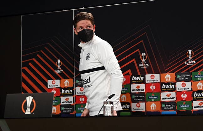 24 11 2021, xjhx, football UEFA Europa League, Eintracht Frankfurt training and press conference emspor, v l coach Oliver Glasner Eintracht Frankfurt zautz DFL DFB REGULATES PROHIBIT ANY USE OF PHOTOGRAPHS as IMAGE SEQUENCES and or QUASI VIDEO Frankfurt am Main