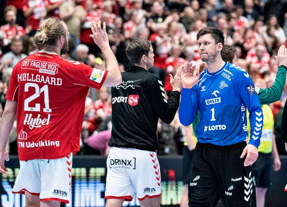 Kiels goalkeeper Niklas Landin after the defeat in the Champions League match between Aalborg Haandbold and THW Kiel in Sparekassen Danmark Arena Aalborg, Wednesday 24 November 2021, Aalborg Jylland Denmark  Copyright: HenningxBagger HenningxBaggerx COP101 spdk20211124-203617-L