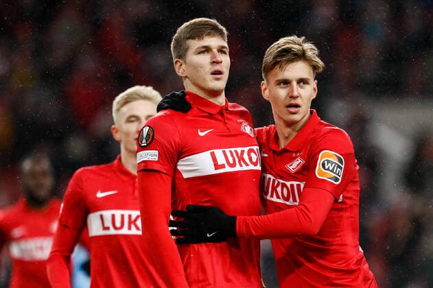 FC Spartak Moscow V SSC Napoli: Group C - UEFA Europa League Aleksander Sobolev (C) of Spartak Moscow celebrates his goal with Mikhail Ignatov (R) during the UEFA Europa League Group C football match between FC Spartak Moscow and SSC Napoli on November 24, 2021 at Otkritie Arena in Moscow, Russia. Moscow Russia  Copyright: xMikexKireevx kireev-fcsparta211124_npxx4