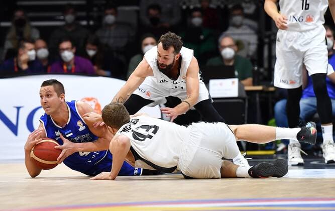25 11 2021 Basketball International Qualifiers World Cup European Qualifiers Germany Germany vs Estonia Estonia Rain Veidemann 4, Estonia vs Bastian Doreth 13, Germany Christian Sengfelder 43, Germany