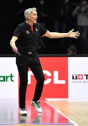 25 11 2021 basketball international qualifying World Cup European Qualifiers Germany Germany vs Estonia Estonia Gordon Herbert Bundestrainer head coach Germany excited
