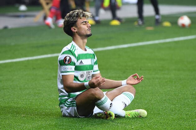 Football Europa League Group Stage 5 Matchday Bayer 04 Leverkusen Celtic Glasgow on 25 11 2021 at BayArena in Leverkusen Goal celebration to 1 2 by Jota Glasgow xRx
