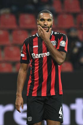 Jonathan Tah Bayer 04 Leverkusen pensive 25 11 2021, Football, European League, Bayer 04 Leverkusen vs Celtic Glasgow UEFA REGULATES PROHIBIT ANY USE OF PHOTOGRAPHS AS IMAGE SEQUENCES AND OR QUASI VIDEO 25 11 2021, Football, European League, Bayer 04 Leverkusen vs Celtic Glasgow Leverkusen Copyright: xEibner-Pressefotox