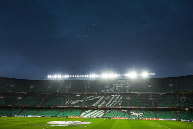November 25, 2021, SEVILLA, SEVILLA, SPAIN: General view of stadium with rain during the UEFA Europa League, Group G, football match played between Real Betis and Ferencvaros TC at Benito Villamarin stadium on November 25, 2021, in Sevilla, Spain. SEVILLA SPAIN - ZUMAa181 20211125_zaa_a181_041 Copyright: xJoaquinxCorcherox