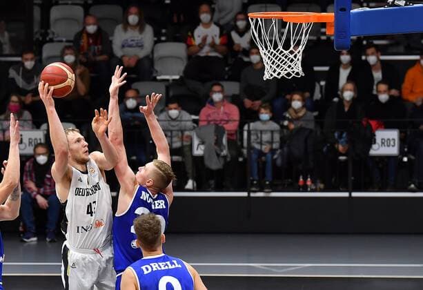 25 11 2021 Basketball International Qualifier World Cup European Qualifiers Germany Germany vs Estonia Estonia Christian Sengfelder 43, Germany Rauno Nurger 20, Estonia