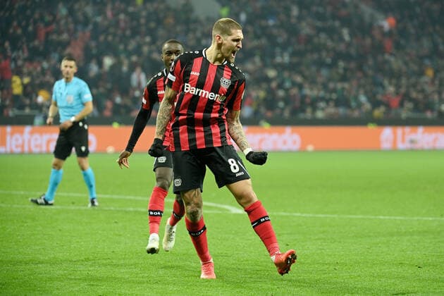 Leverkusen, Bayarena, 25 11 21, GER, Men, UEFA Europa League, 2021 2022 season, Bayer 04 Leverkusen Celtic Glasgow Image Robert Andrich Leverkusen cheers after his goal to make it 2 2 For journalistic use only North Rhine Westphalia Germany.