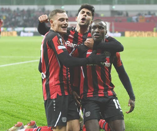 Europa League Bayer 04 Leverkusen Celtic Glasgow 25 11 2021 Goal celebration right Moussa Diaby LEV after the 3 2 DFL REGULATIONS PROHIBIT ANY USE OF PHOTOGRAPHS AS IMAGE SEQUENCES AND OR QUASI VIDEO EDITORIAL USE ONLY HM