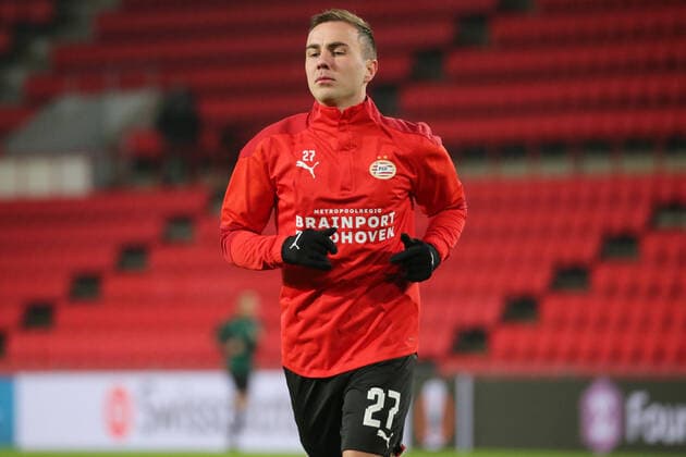 Eindhoven, Netherlands 25 November 2021 Europa League 2021 2022 PSV Eindhoven vs Sturm Graz Mario Goetze Götze PSV Eindhoven Philips Stadion Copyright: xFotostandx xvanxderxVeldenx