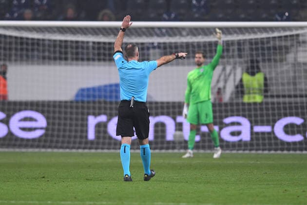 Football Europa League Matchday 5 Eintracht Frankfurt Royal Antwerpen FC on 25 11 2021 at Deutsche Bank Park in Frankfurt FIFA referee Paul Tierney ENG indicates offside after video assist Video evidence VAR Goal to 1 2 by Ritchie De Laet Antwerpen xHDx