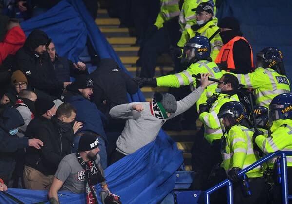 Football, EL, Leicester City - Legia Warsaw, fan riots