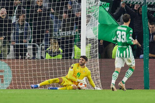 November 25, 2021, SEVILLA, SEVILLA, SPAIN: Rui Silva of Real Betis in action during the UEFA Europa League, Group G, football match played between Real Betis and Ferencvaros TC at Benito Villamarin stadium on November 25, 2021, in Sevilla, Spain. SEVILLA SPAIN - ZUMAa181 20211125_zaa_a181_083 Copyright: xJoaquinxCorcherox