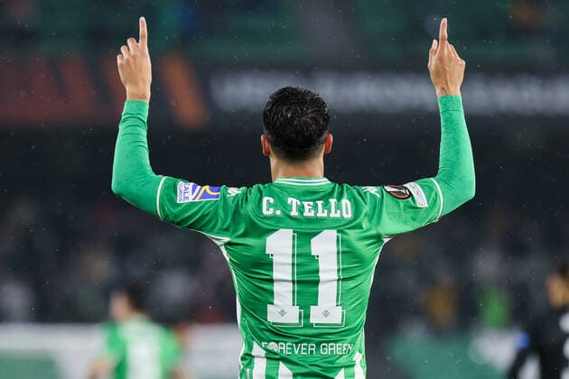 November 25, 2021, Seville, Seville, Spain: Tello of Real Betis celebrate a goal during the UEFA Europa League Group G stage match between Real Betis and Ferencv¡rosi TC at Benito Villamarin Stadium on November 25, 2021 in Seville, Spain. Seville Spain - ZUMAd159 0142869188st Copyright: xJosexLuisxContrerasx