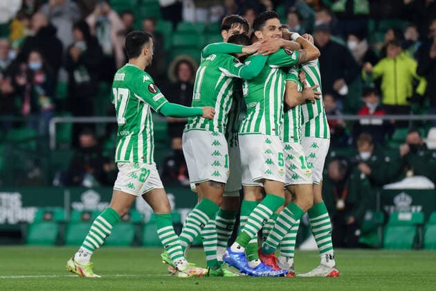 November 25, 2021, Seville, Seville, Spain: Players of Real Betis celebrate a goal during the UEFA Europa League Group G stage match between Real Betis and Ferencv¡rosi TC at Benito Villamarin Stadium on November 25, 2021 in Seville, Spain. Seville Spain - ZUMAd159 0142871152st Copyright: xJosexLuisxContrerasx