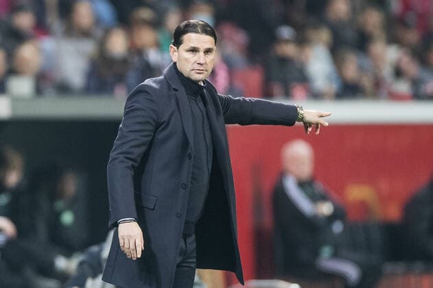 UEL Bayer 04 Leverkusen Celtic FC 25 11 2021 Gerardo Seoane Coach Bayer 04 Leverkusen UEL Bayer 04 Leverkusen Celtic FC, BayArena Leverkusen Copyright: xBEAUTIFULxSPORTS Wunderlx