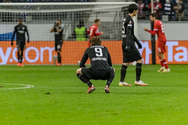 UEFA Europa League, Eintracht Frankfurt vs Royal Antwerpen FC, Frankfurt, Deutsche Bank Park, 25 11 2021 Sam Lammers Eintracht Frankfurt 9 , Eintracht Frankfurt vs Royal Antwerpen FC, Frankfurt, Deutsche Bank Park, 25 11 2021 Copyright: xBEAUTIFULxSPORTS Gawlikx