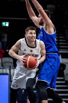 Basketball Nuremberg 25 11 2021 FIBA World Cup European Qualifiers National Team Men Men DBB International Match Germany GER Estonia EST David Krämer Germany, No 44 Kraemer Kramer Kristjan Kitsing Estonia, No 33