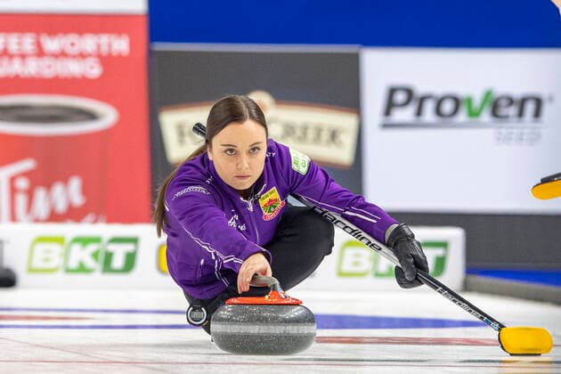 November 26, 2021, Saskatoon, SK, Canada: Team Rocque skip Kelsey Rocque throws during Draw 17 of the 2021 Canadian Olympic curling trials in Saskatoon, Friday, November 26, 2021. Kelsey Rocque  - ZUMAc35_ 20211126_zaf_c35_188 Copyright: xLiamxRichardsx