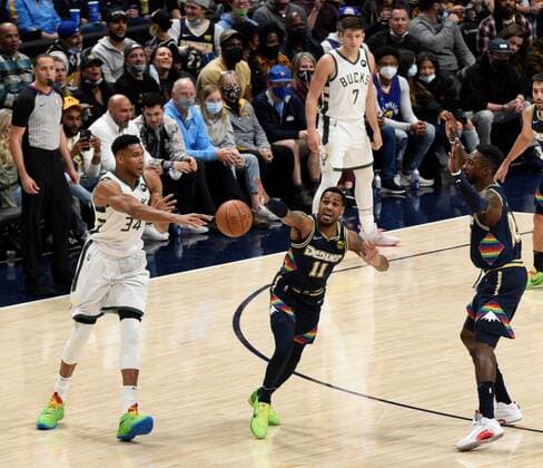Basketball, NBA, Denver Nuggets - Milwaukee Bucks