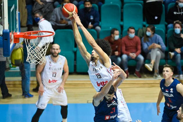 Belgium s Ismael Bako and Serbia s Marko Jagodic-Kuridza fight for the ball during a match of the national basketball team of Belgium, the Red Lions, against the national team, Nationalteam of Serbia, a qualification game for the 2023 World Championship, WM, Weltmeisterschaft men, in the Group A (match 2 6), Sunday 28 November 2021. LAURIExDIEFFEMBACQ  x3145247x