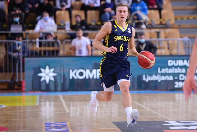211128 Tobias Borg of Sweden during the FIBA 2023 World Cup Qualifier basketball match between Slovenia and Sweden on November 28, 2021 in Koper, Slovenia Photo Martin Metelko BILDBYRAN Cop 277 basket basket world cup qualifier basketball bbeng fiba basket 2021 slovenia slovenien sverige sverige sweden vm kval,  Copyright: MARTINxMETELKO BB211128ZF032