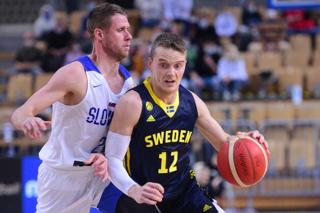 211128 Ludvig Hakanson of Sweden during the FIBA 2023 World Cup Qualifier basketball match between Slovenia and Sweden on November 28, 2021 in Koper, Slovenia Photo Martin Metelko BILDBYRAN Cop 277 basket basket world cup qualifier basketball bbeng fiba basket 2021 slovenia slovenien sverige sweden vm kval,  Copyright: MARTINxMETELKO BB211128ZH039
