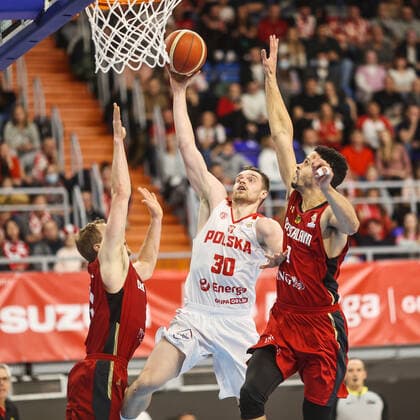 Basketball, WM Quali, Polen - Deutschland 28.11.2021 LUBLIN, HALA GLOBUS?KOSZYKOWKA (BASKETBALL) , KWALIFIKACJE MISTRZOSTW SWIATA FIBA ( FIBA WORLD CUP QUALIFICATION ) MECZ POLSKA - NIEMCY ( GAME POLAND - GERMANY )?NZ JAKUB GARBACZ?FOTO LUKASZ GROCHALA CYFRASPORT NEWSPIX.PL --- Newspix.pl  20211128CSLG0022